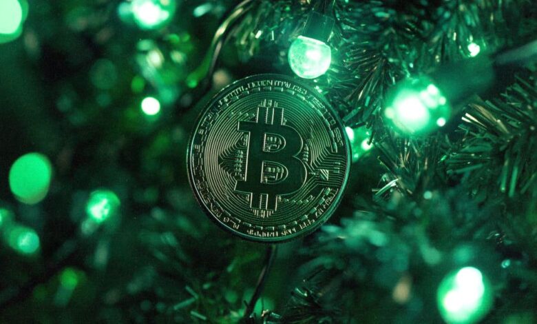 Bitcoin Rises 5% as Christmas Eve Brings Gains for Cryptocurrency Traders — TradingView News