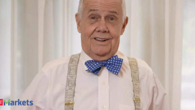 Jim Rogers says Bitcoin is a bubble and will explode one day.