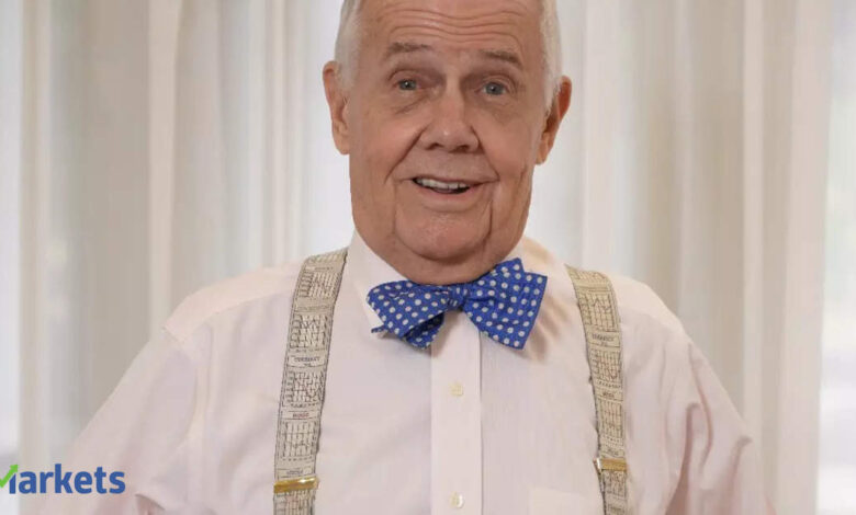 Jim Rogers says Bitcoin is a bubble and will explode one day.