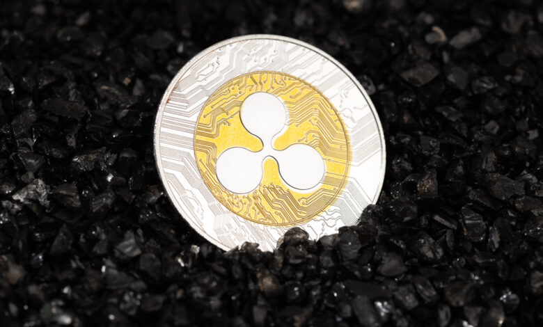 The Ripple Q4 2024 report shows remarkable growth, but Hong Kong's approval causes uncertainty in XRP