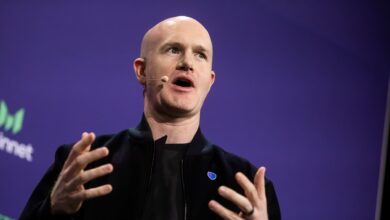 Coinbase jumps 22% after turning on S & P 500
