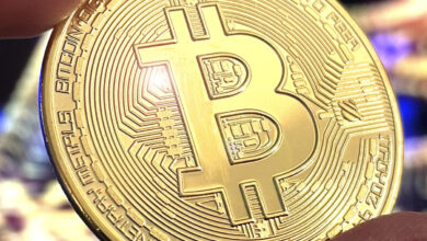 Bitcoin is the first time in the amount of $ 100,000 from February after a tavern, tariff deals