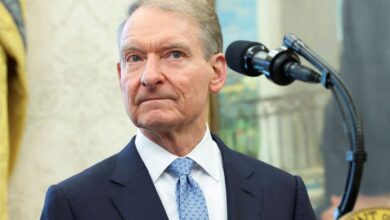 The US chairman says the agency plans to create new rules for crypto tokens