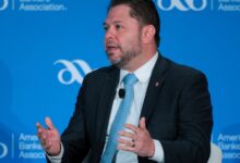 Gallego, Cripto Dem, defends fundraising with a collipt of the CRIPTO donor